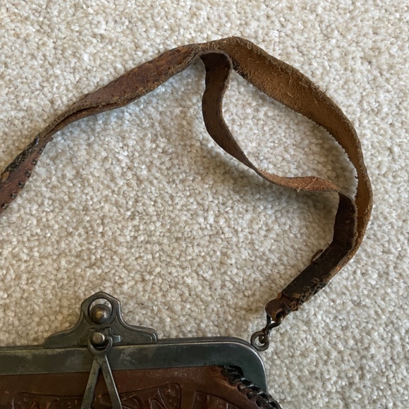 Vintage Hand Tooled Leather Metal Purse Early 1900s Antique - Picture 5 of 13
